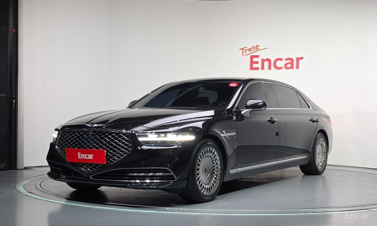 Genesis G90