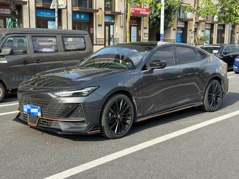 Changan UNI-V