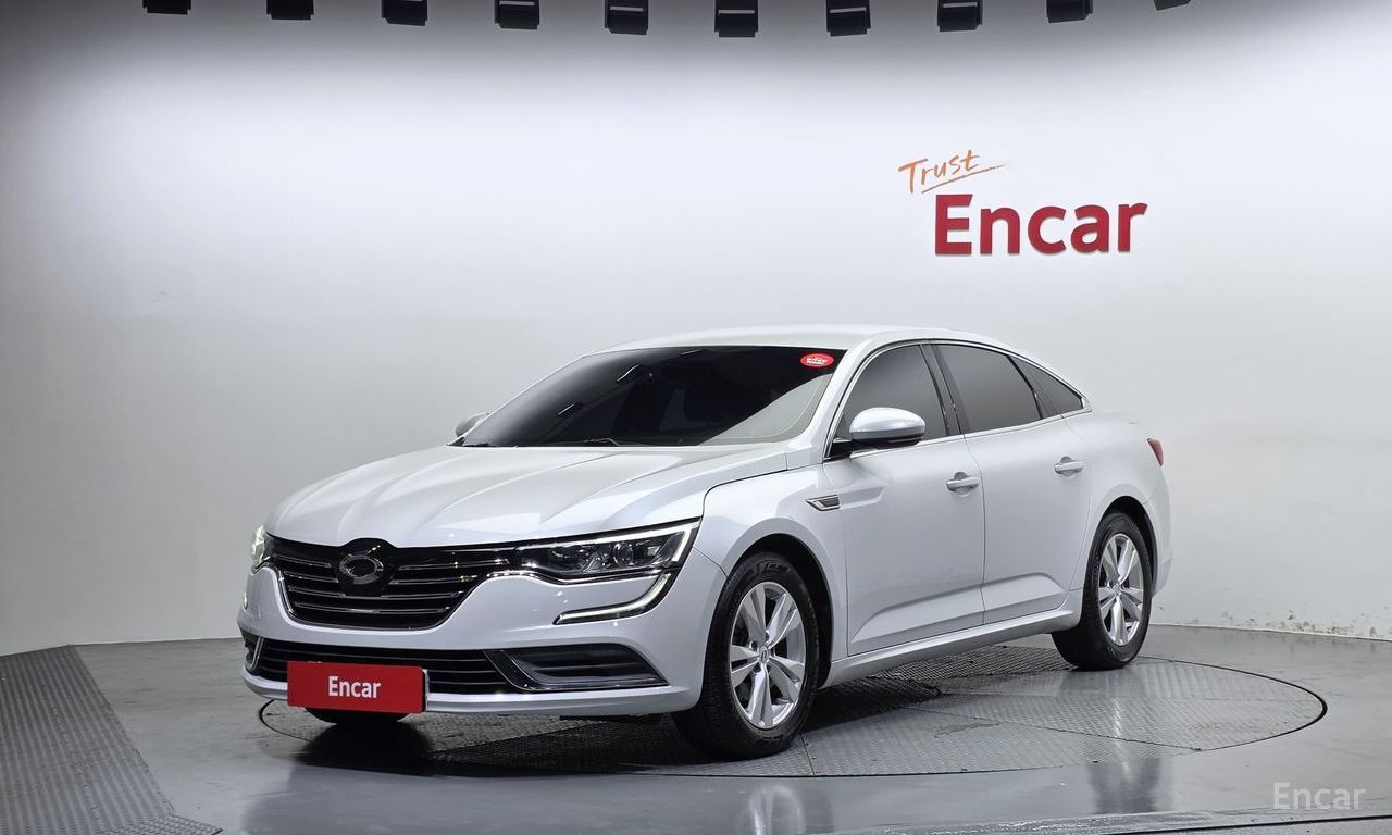 Renault SM6