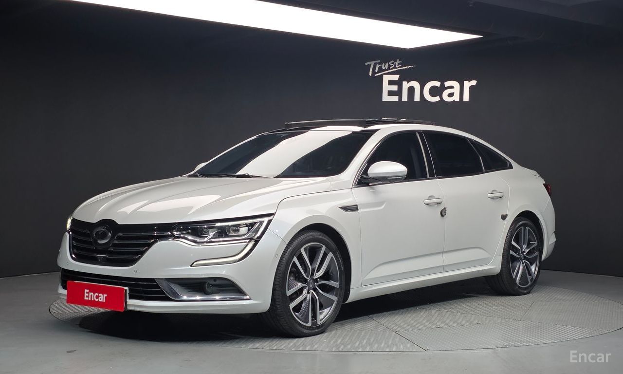 Renault SM6