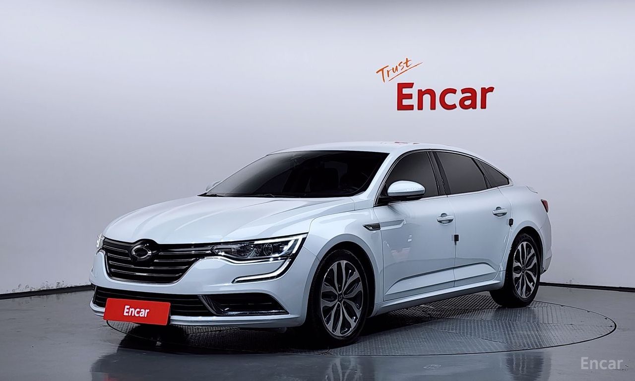 Renault SM6