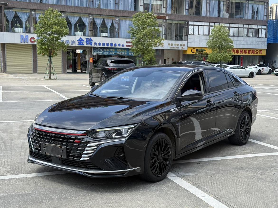 Dongfeng Aeolus Yixuan Max