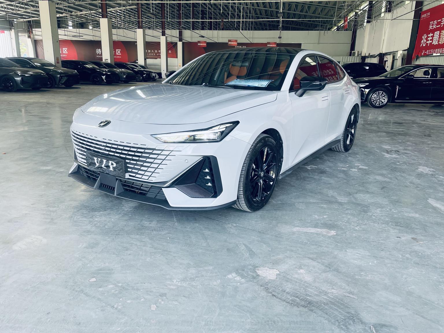 Changan UNI-V