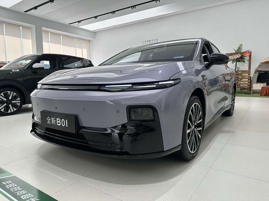 Leapmotor B01