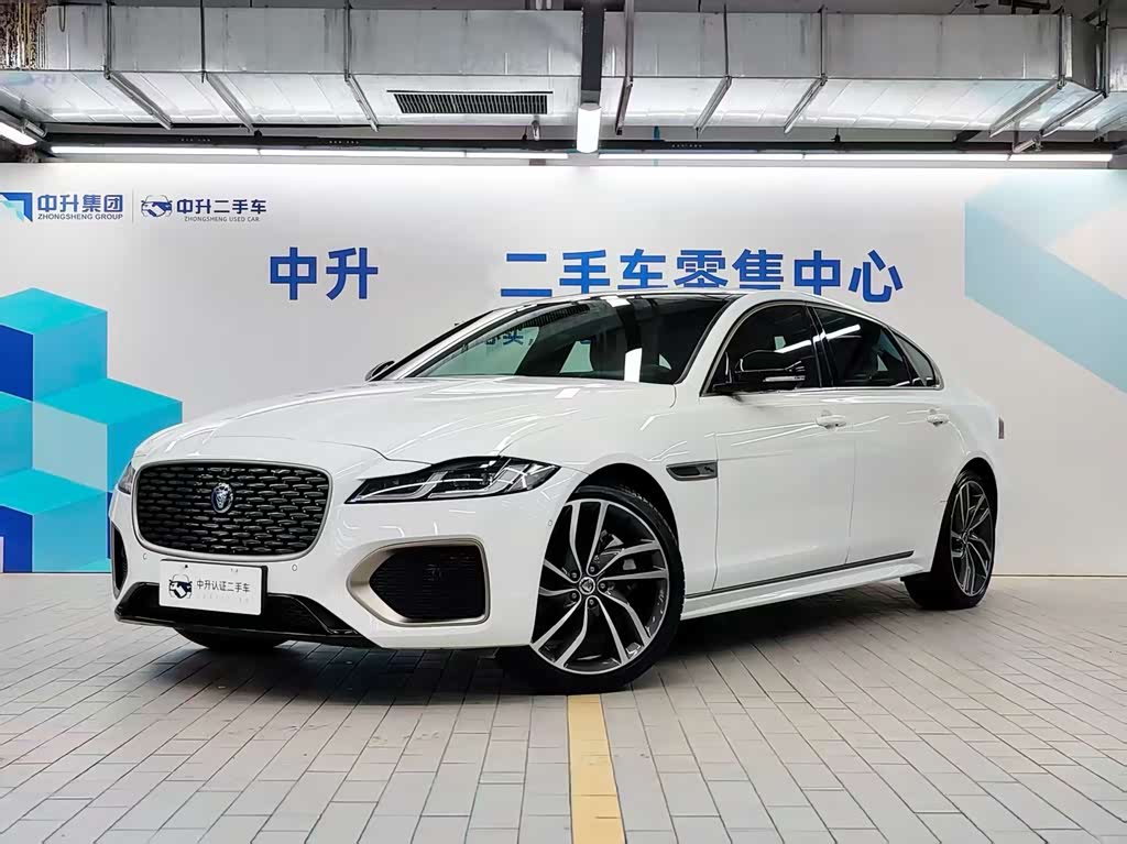 Jaguar XFL