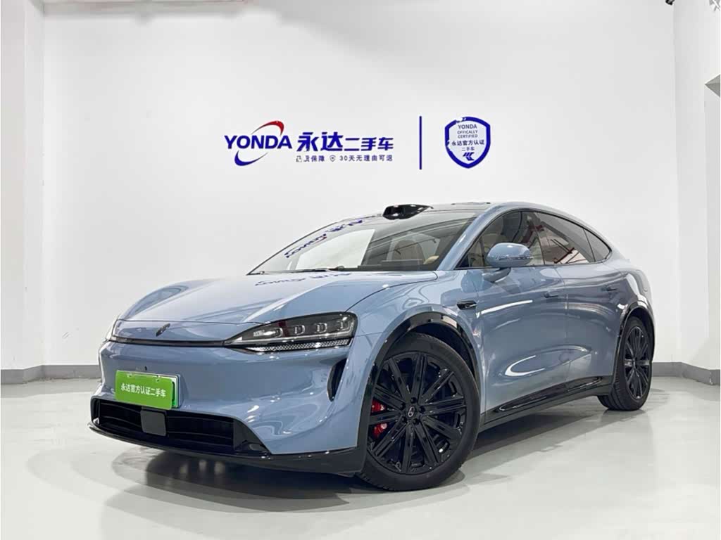 Luxeed R7