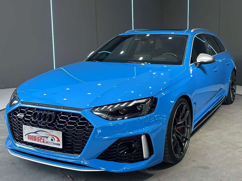 Audi RS 4