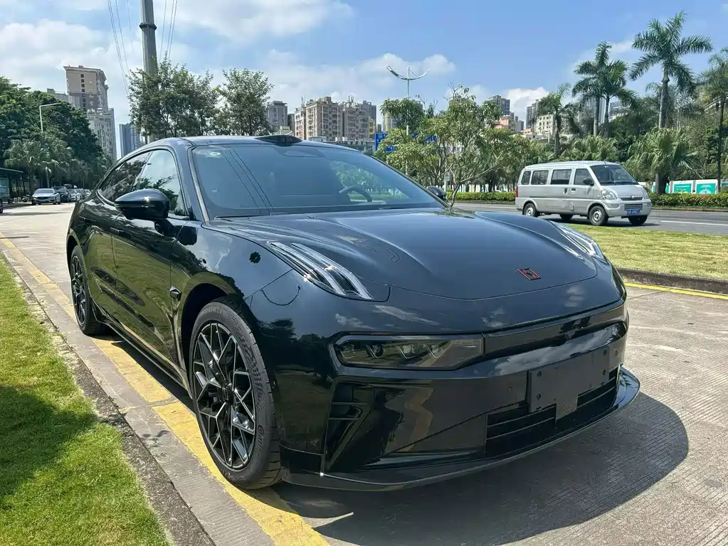 Zeekr 001