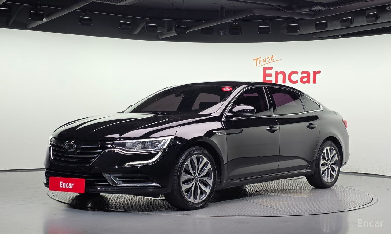 Renault SM6