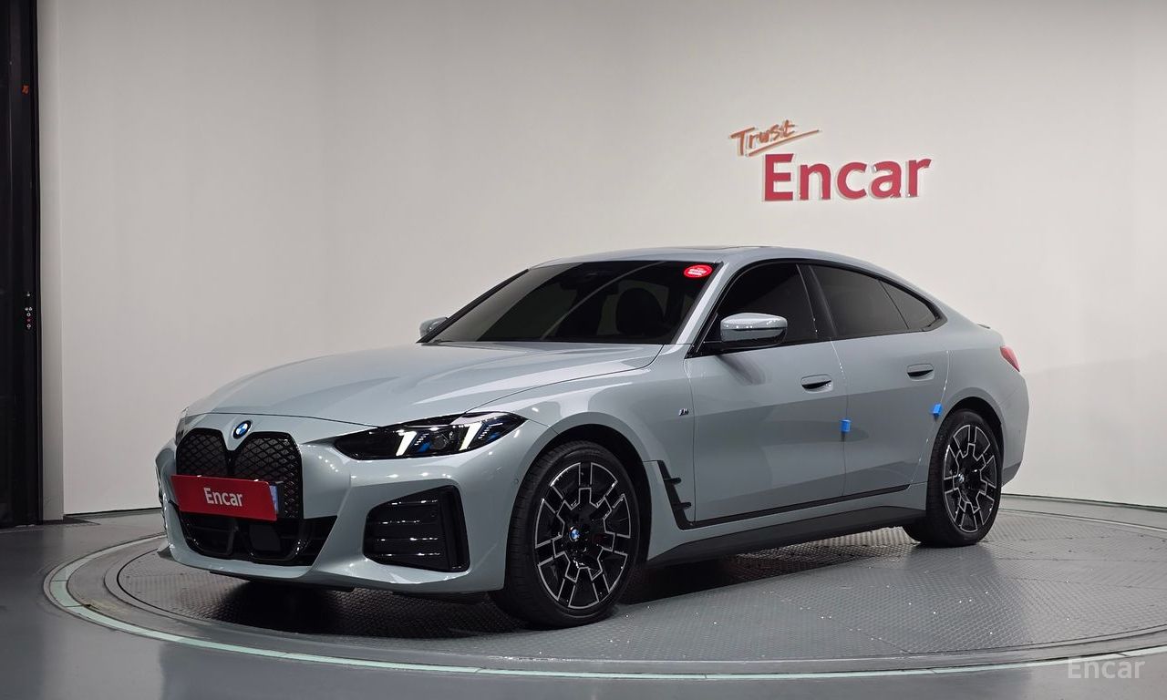 BMW i4