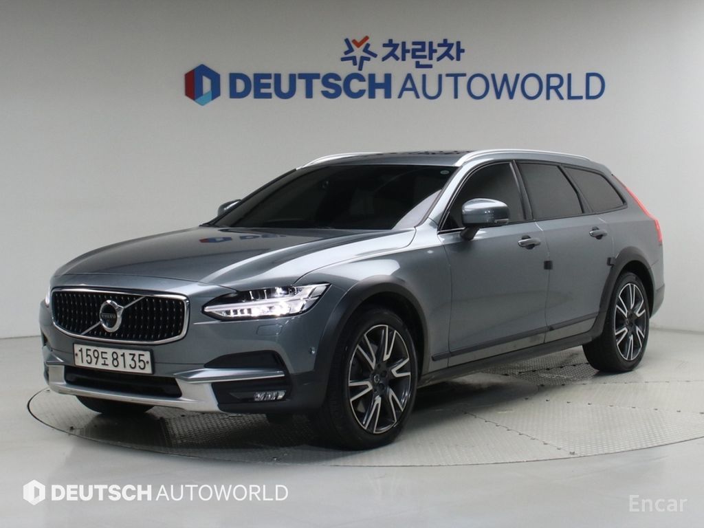Volvo V90