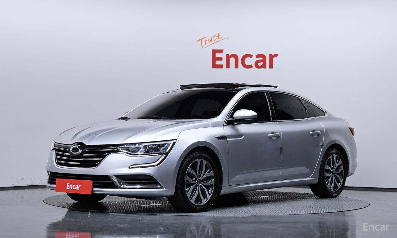 Renault SM6