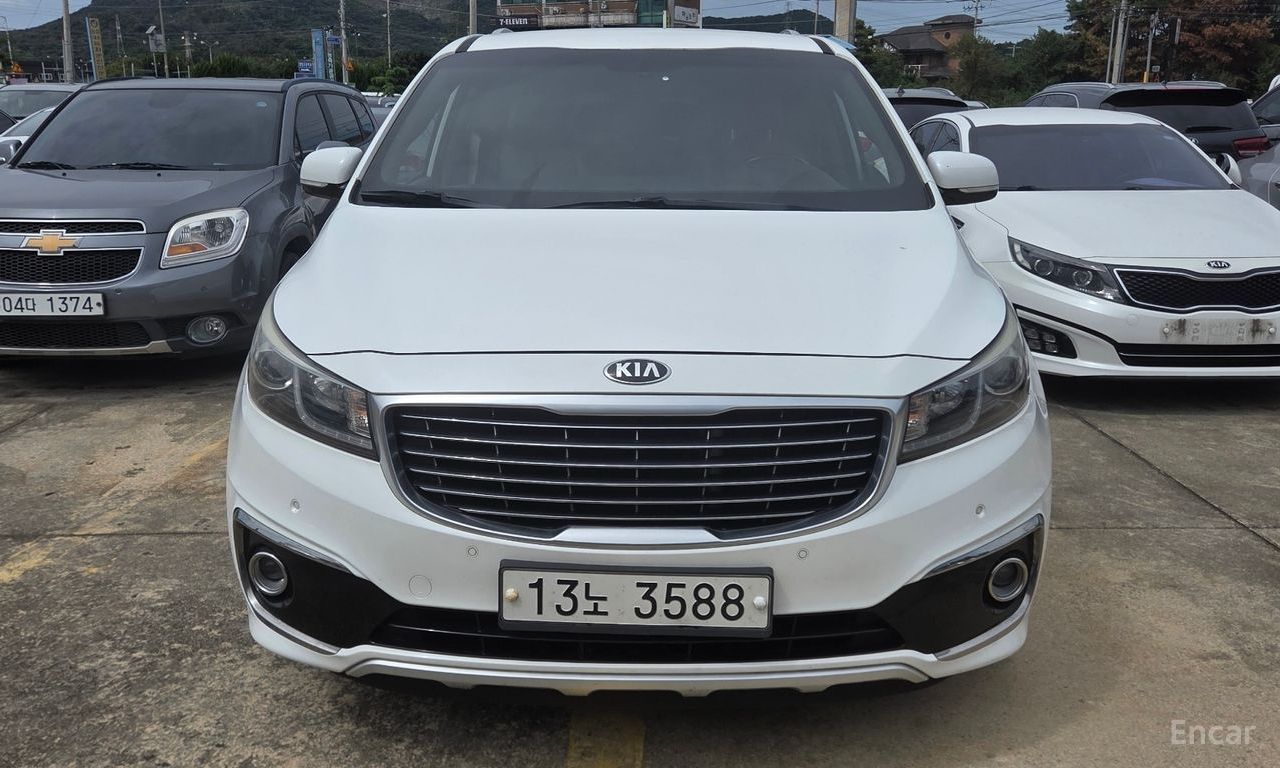 Kia Carnival