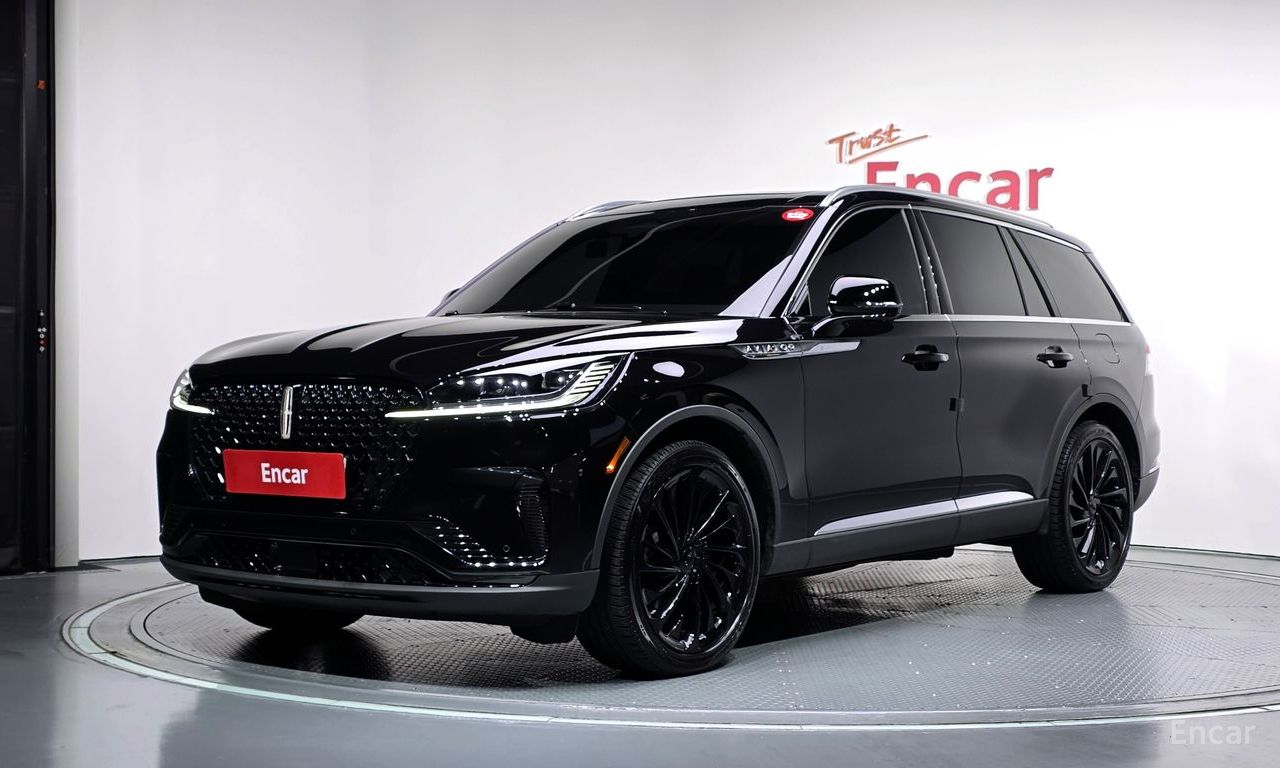 Lincoln Aviator