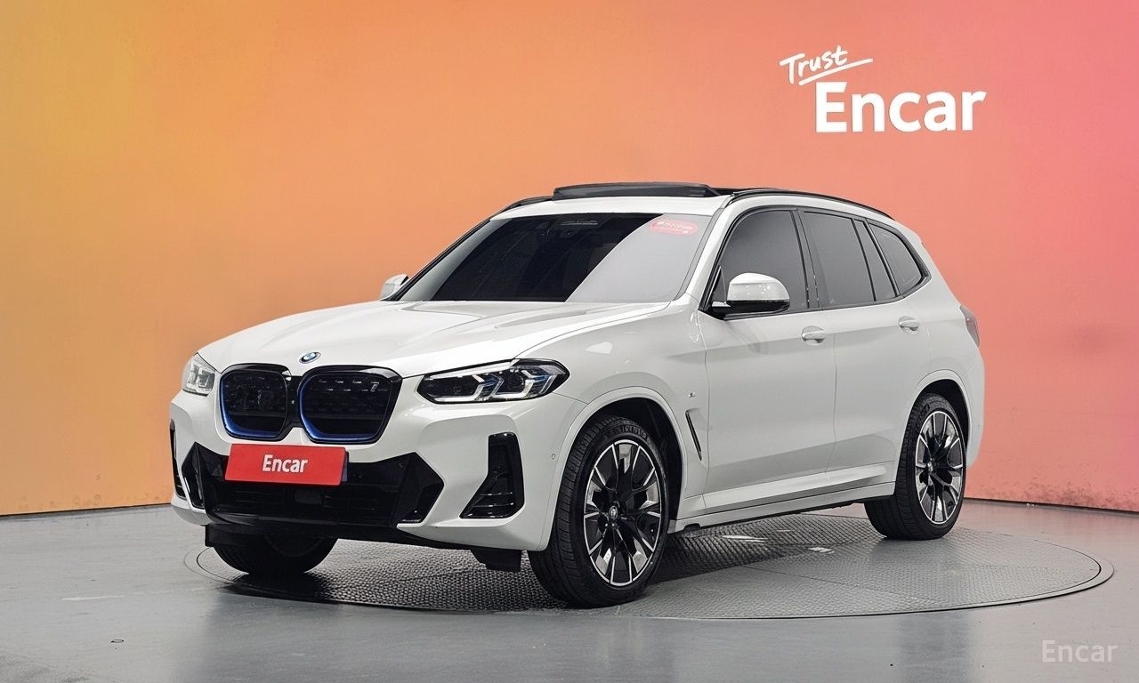 BMW iX3
