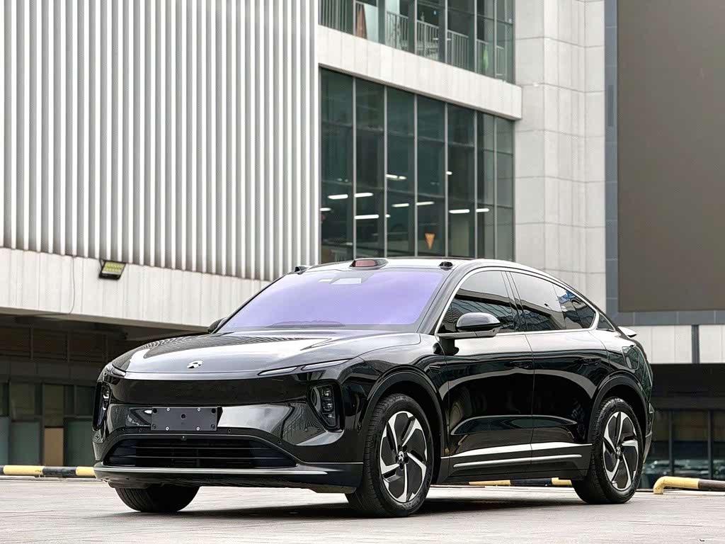 NIO EC6