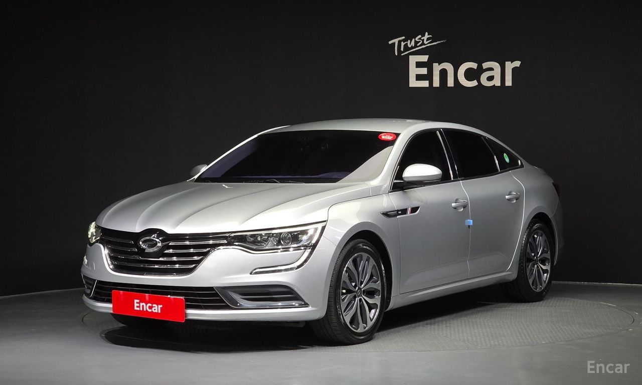 Renault SM6