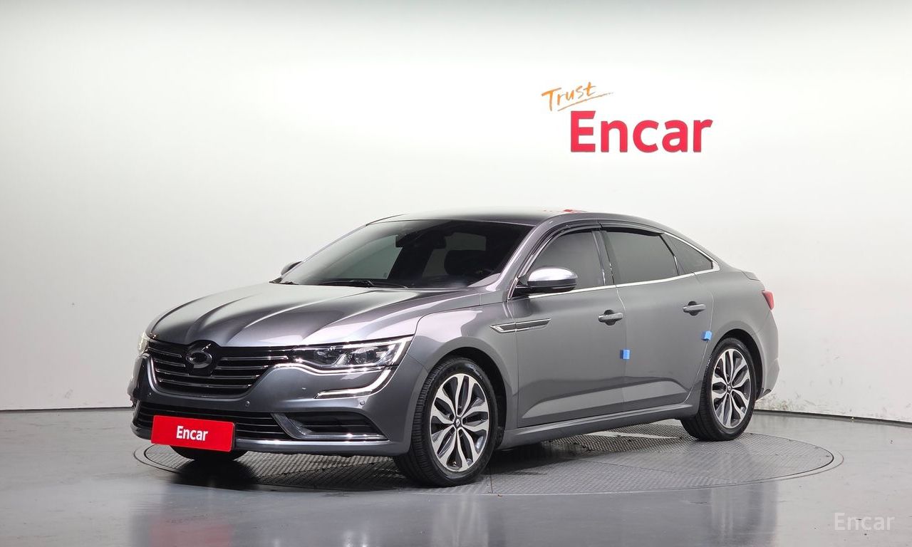 Renault SM6