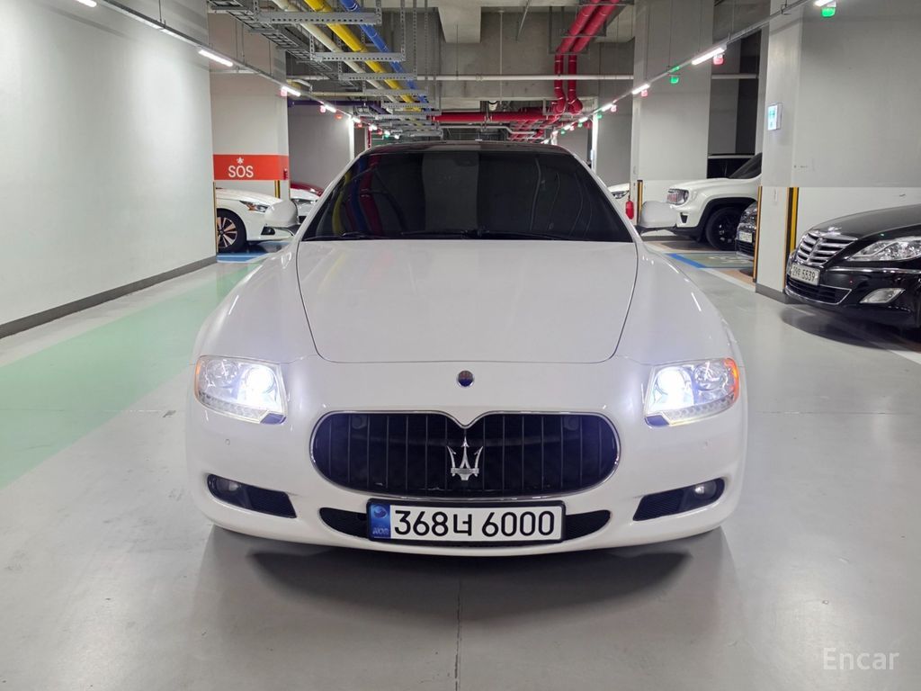 Maserati Quattroporte