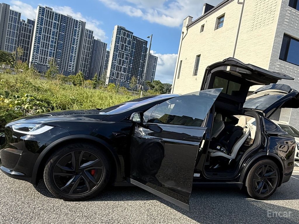Tesla Model X