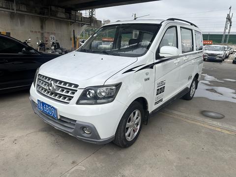 Автомобиль #1940290