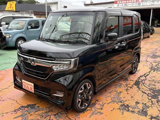 Honda N-BOX Custom