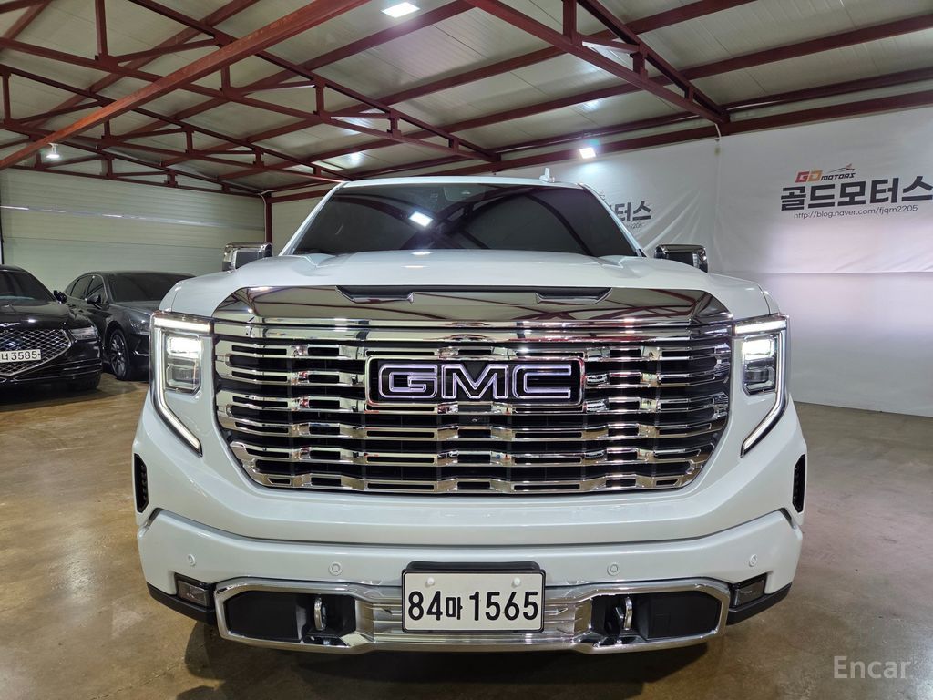GMC Sierra