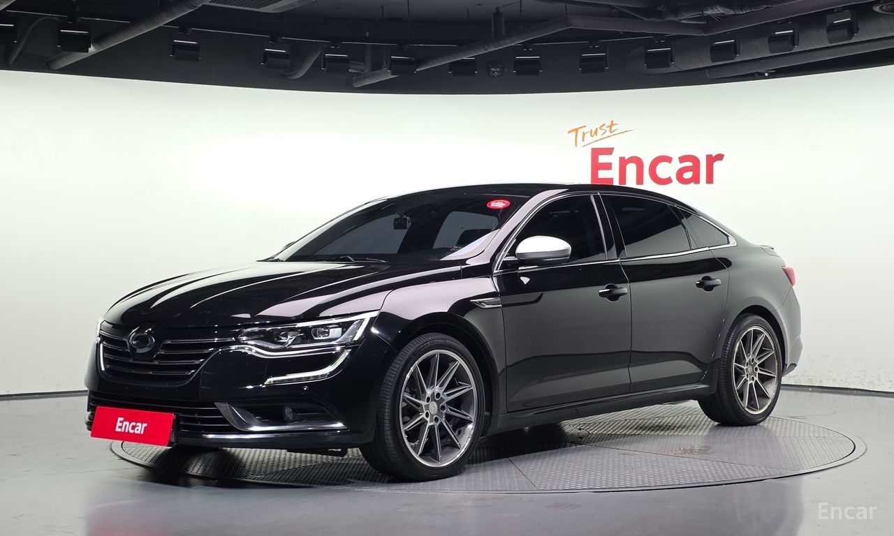 Renault SM6
