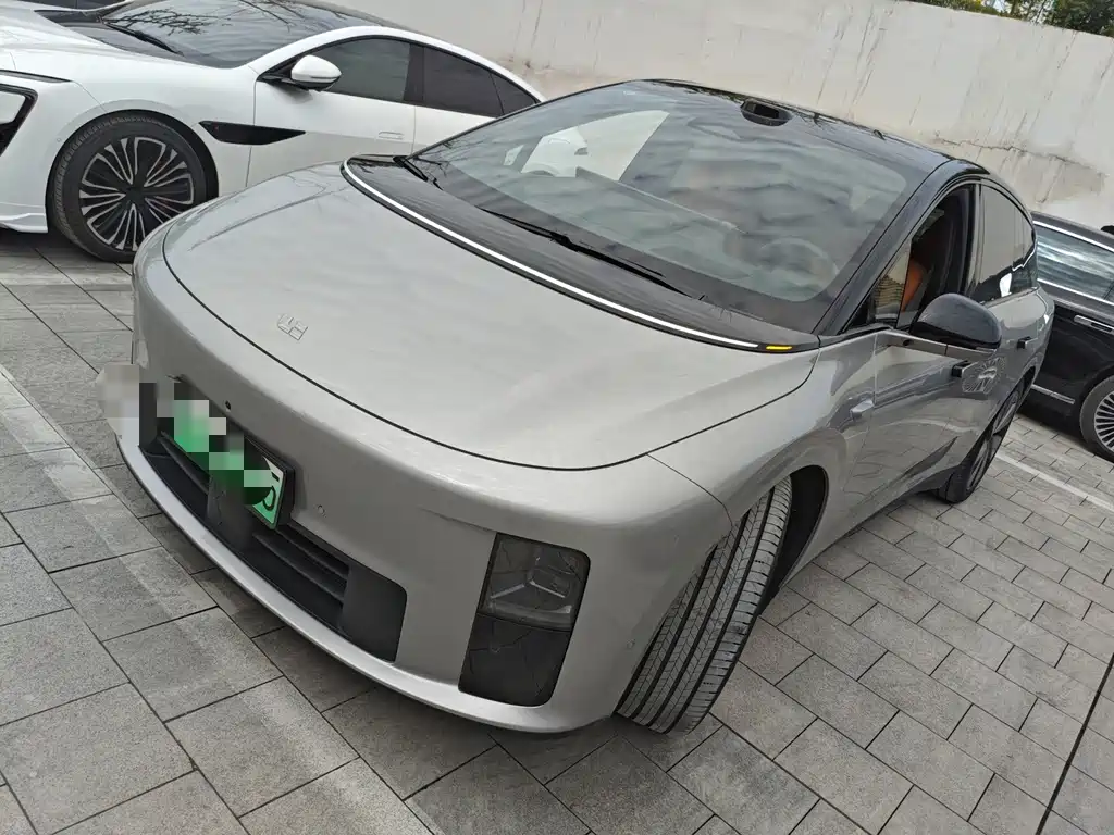 Li Auto i6