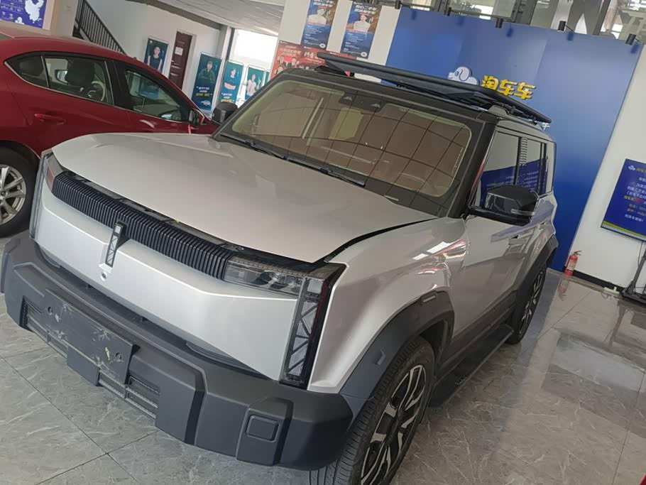 iCar 03