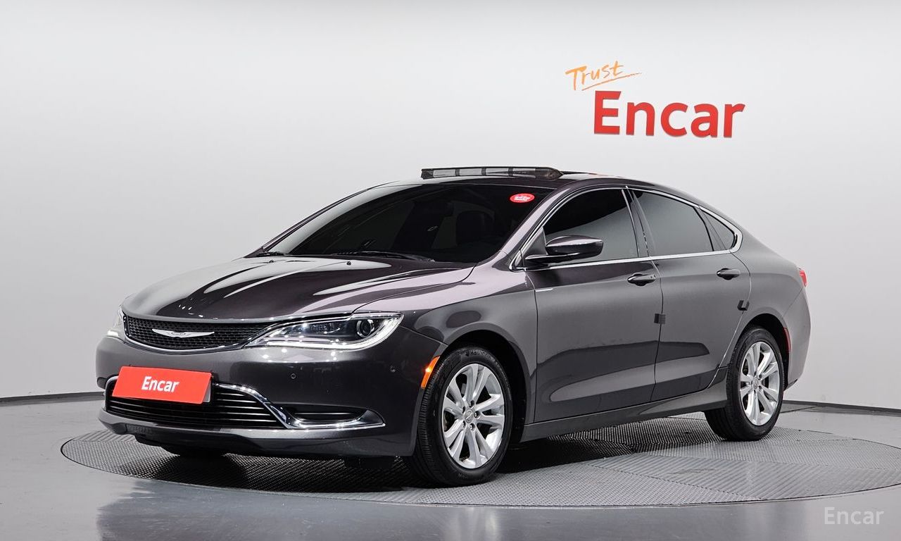 Chrysler 200