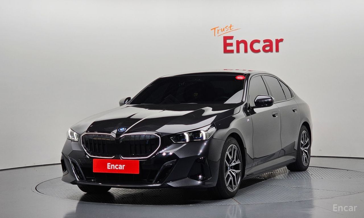 BMW i5