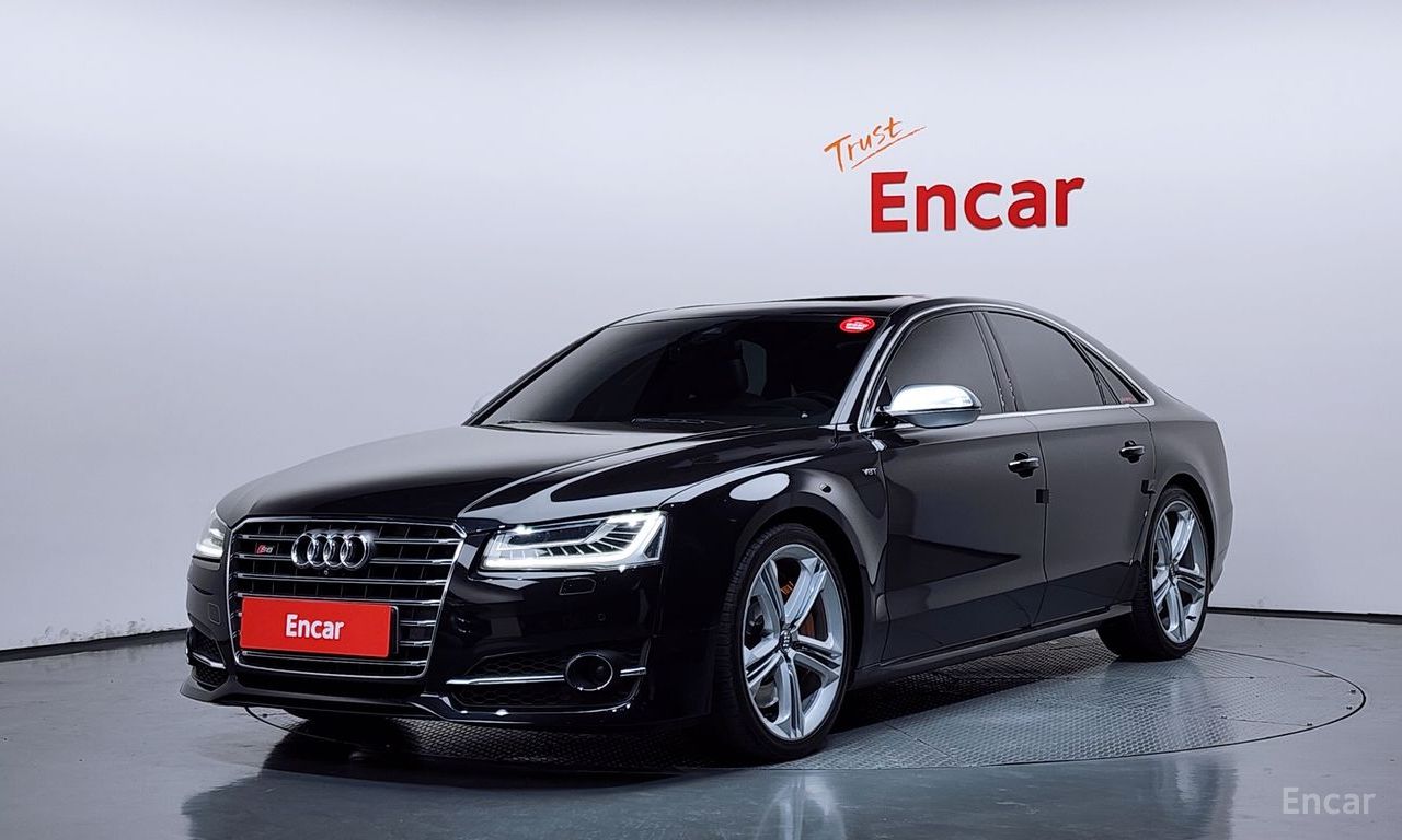 Audi S8