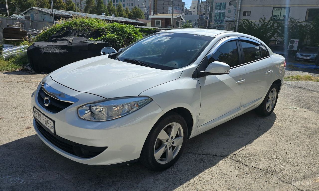 Renault SM3