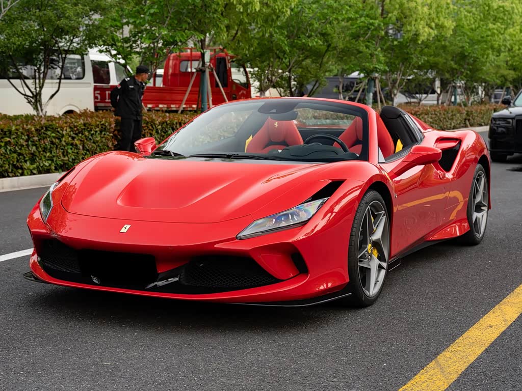 Ferrari F8