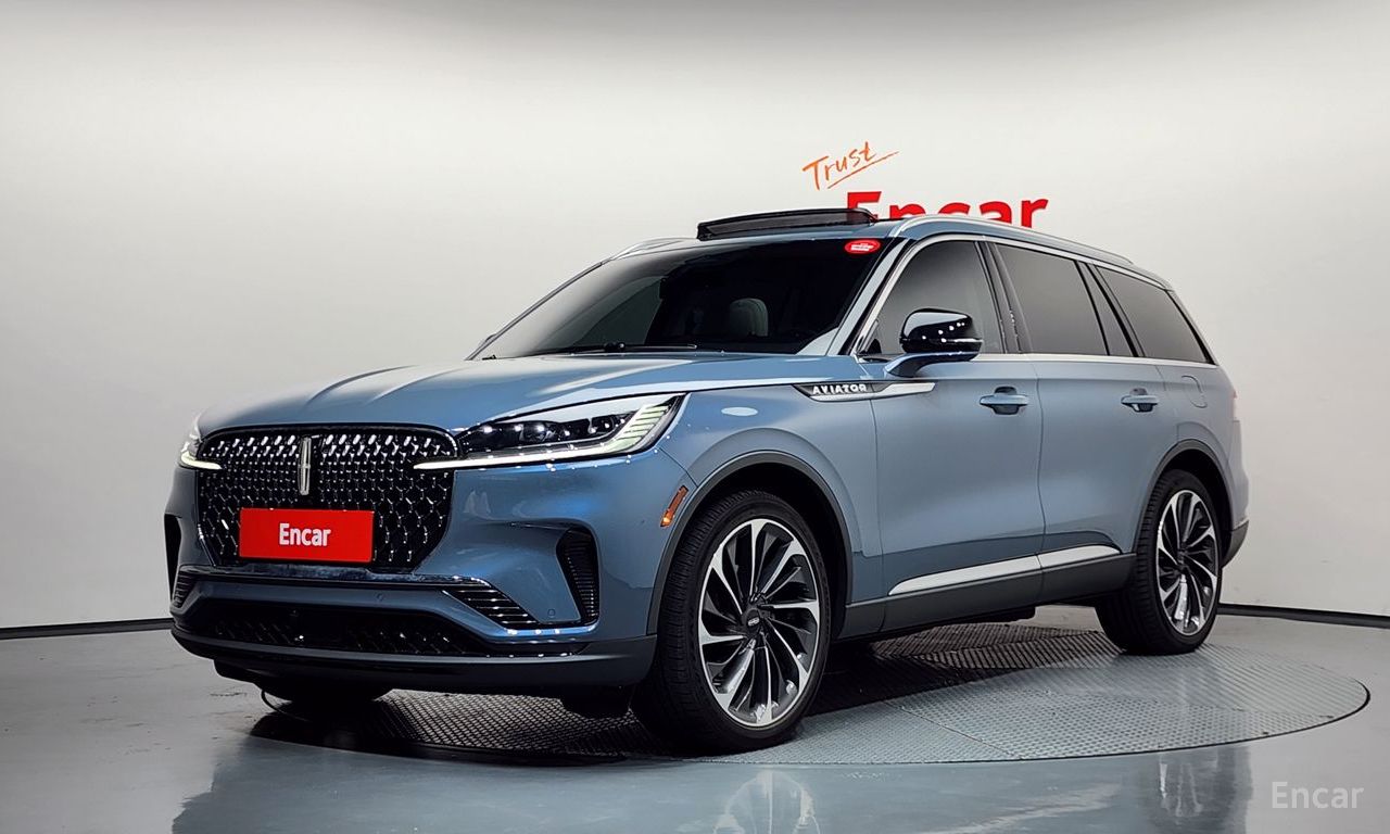 Lincoln Aviator