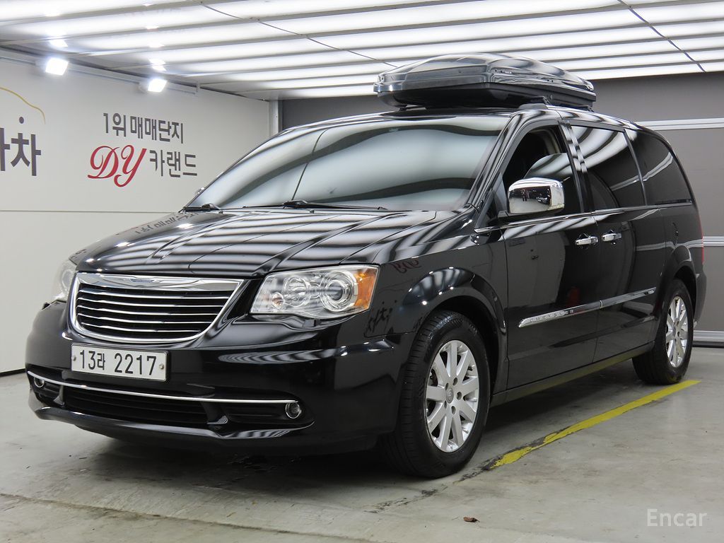 Chrysler grand