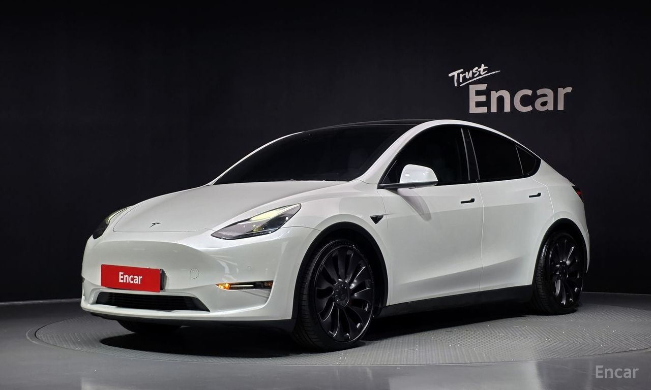 Tesla Model Y