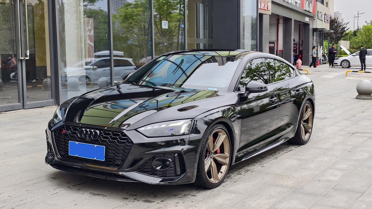 Audi RS 5