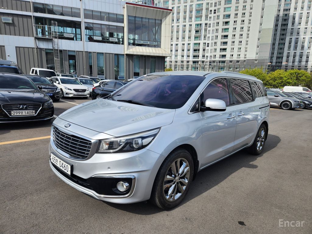 Kia Carnival
