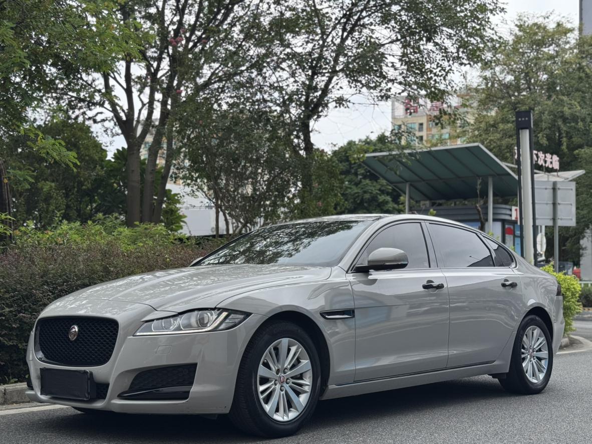 Jaguar XFL