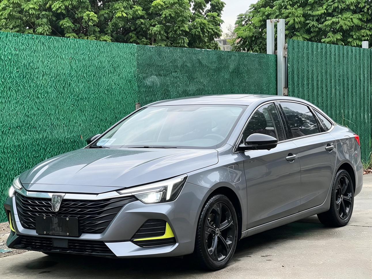 Roewe ei6 MAX