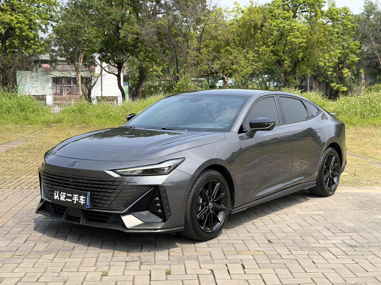 Changan UNI-V