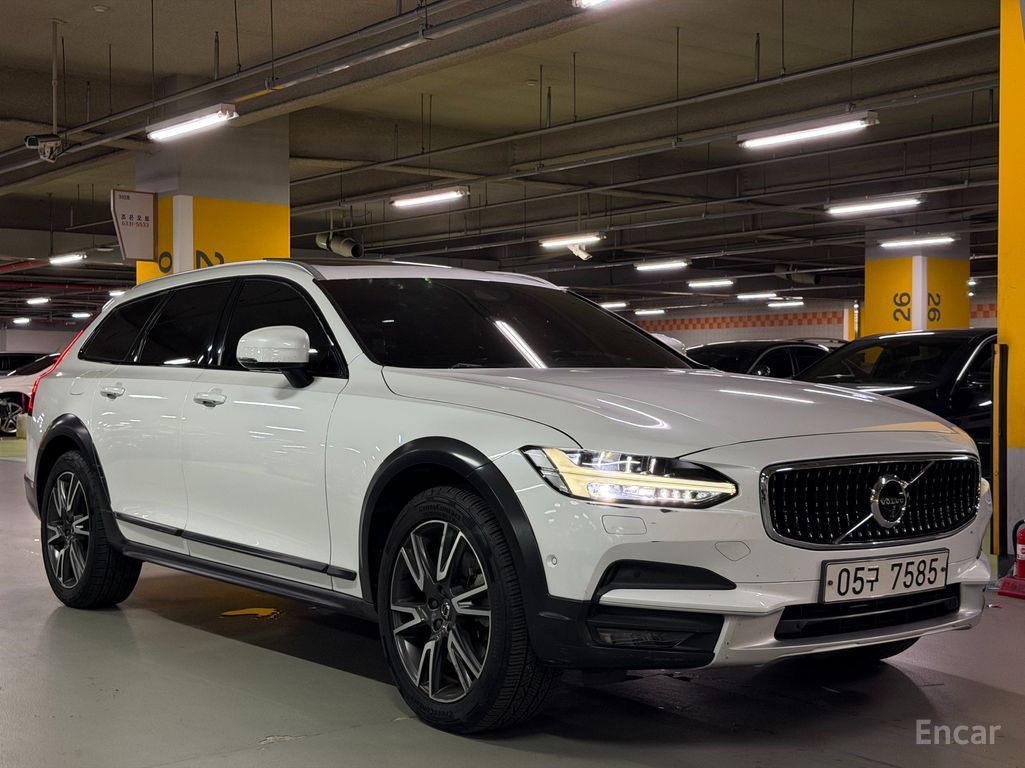 Volvo V90