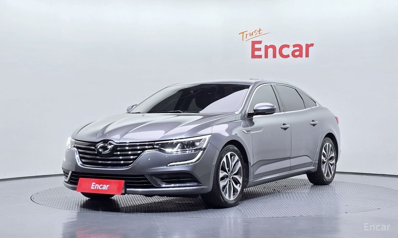 Renault SM6