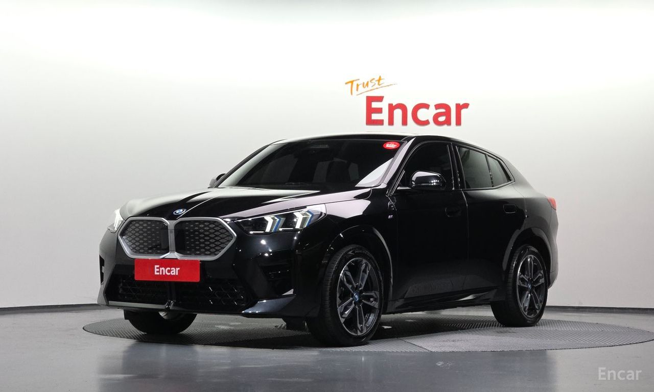 BMW iX2