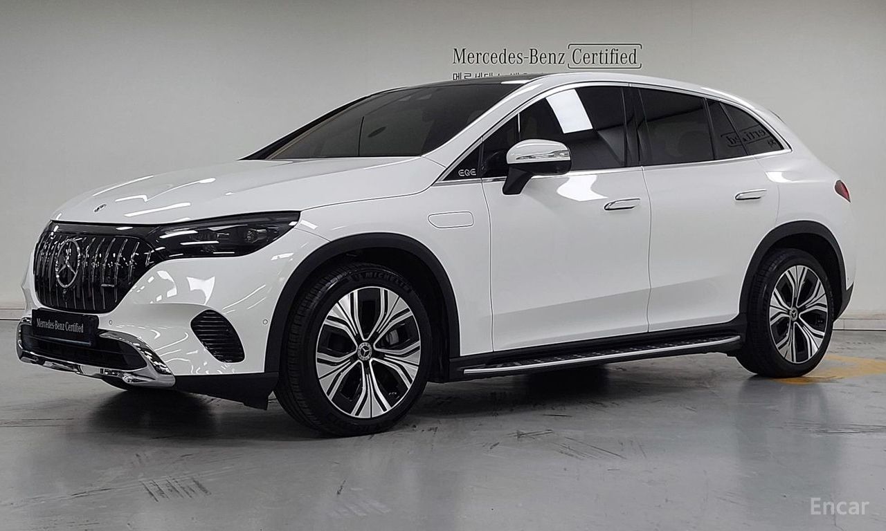 Mercedes-Benz EQE