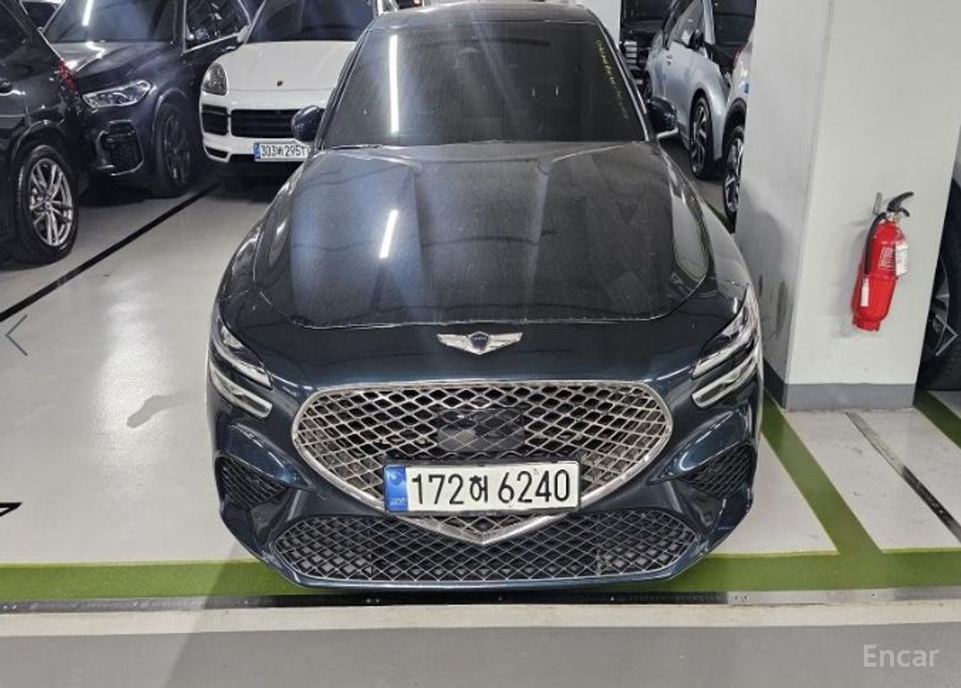 Genesis G70