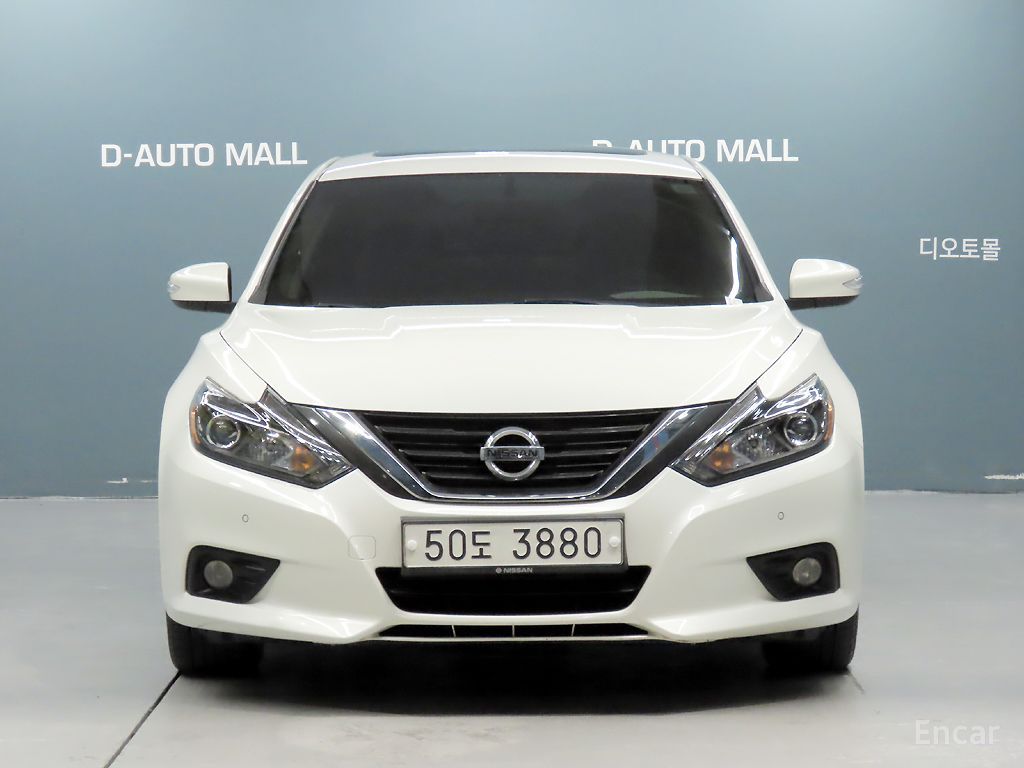 Nissan Altima