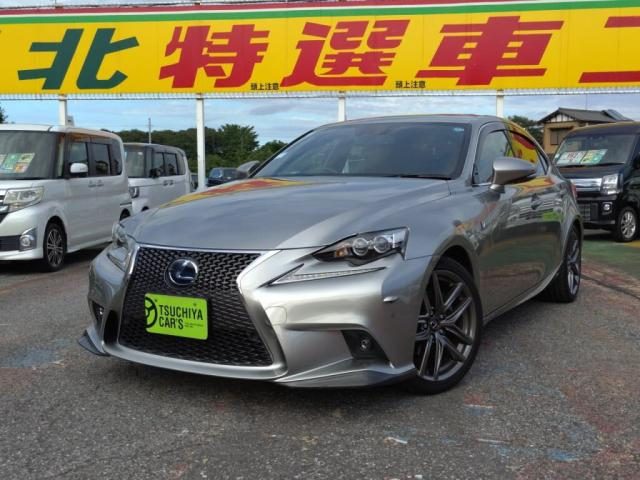 Lexus IS